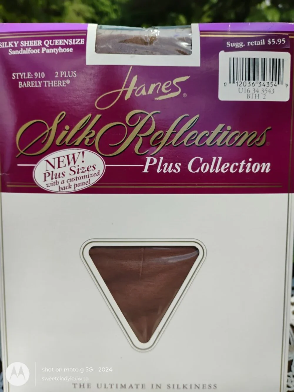 Hanes NEW old stock Silk Reflections vintage pantyhose Plus Silky Sheer Queen 2+